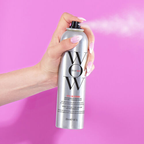 Style on Steroids Performance-enhancing texture+finishing spray - Volume Estremo | L'Or&eacute;al Partner Shop