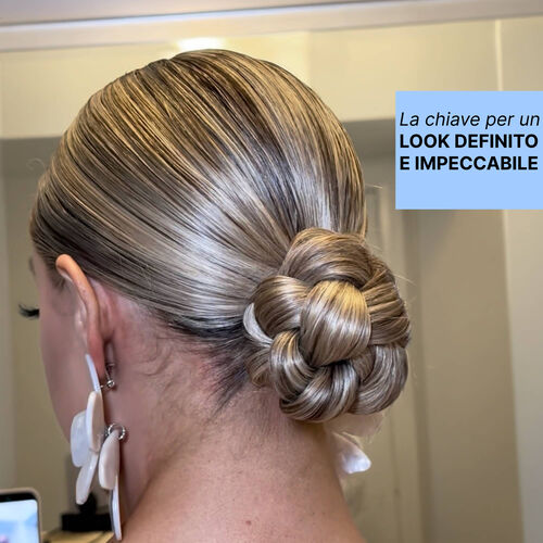 Cult Favorite Firm + Flexible Hairspray - Volume Estremo | L'Or&eacute;al Partner Shop